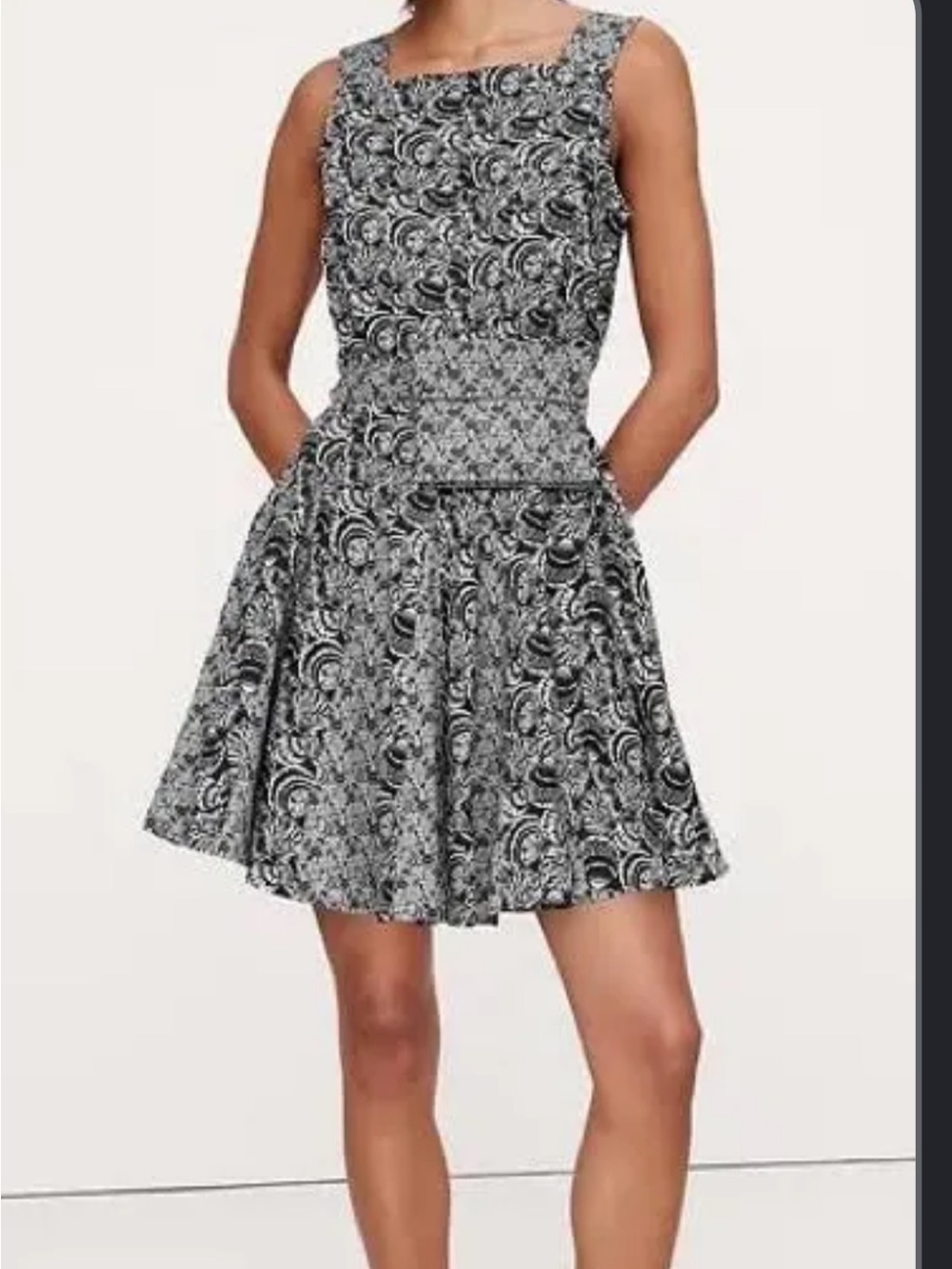 Banana Republic Black and White Printed Mini Dress